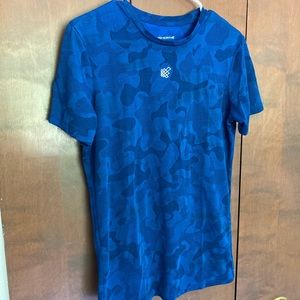 Jed North Workout Shirt – Small